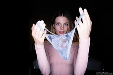 Sophie Sparks | ASMR Model Loves Dildos