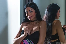 Julia De Lucia | Screaming True Orgasm