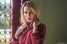 Megane Lopez | Anal Cadeau