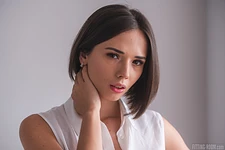 Eve Sweet | Anal Treatment