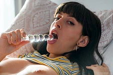 Caomei | Young Intimacy