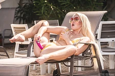 Lovita Fate - Californian Sun - FHG