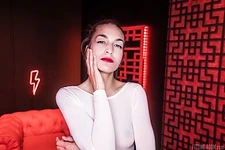 Anita Gorgues | Rojo Caliente