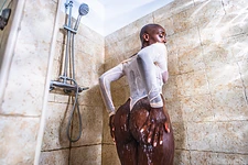 Zaawaadi | Wet Sexy Goddess