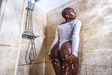 Zaawaadi | Wet Sexy Goddess