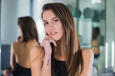 Lili Charmelle | So Innocent