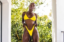 Zaawaadi - Bikini Fashion Show