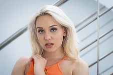 Barbie Brill - Sporty Sexy Goddess