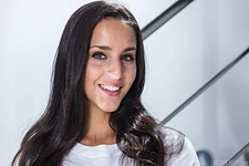 Betzz - College Girl Wet Her Tights