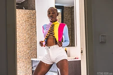 Zaawaadi - Black Goddess