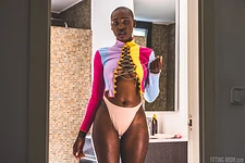 Zaawaadi - Black Goddess