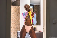 Zaawaadi - Black Goddess