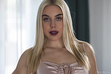 Carolyne Marian - Simply Young And Gorgeous