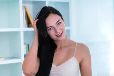 Leanne Lace | Perfect Czech Bum