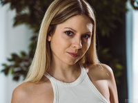 Rebecca Volpetti - Which Panty You Prefer