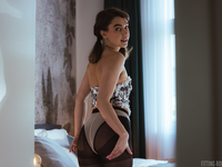 Elena Vedem - Honey Loves Nylon