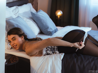 Elena Vedem - Honey Loves Nylon