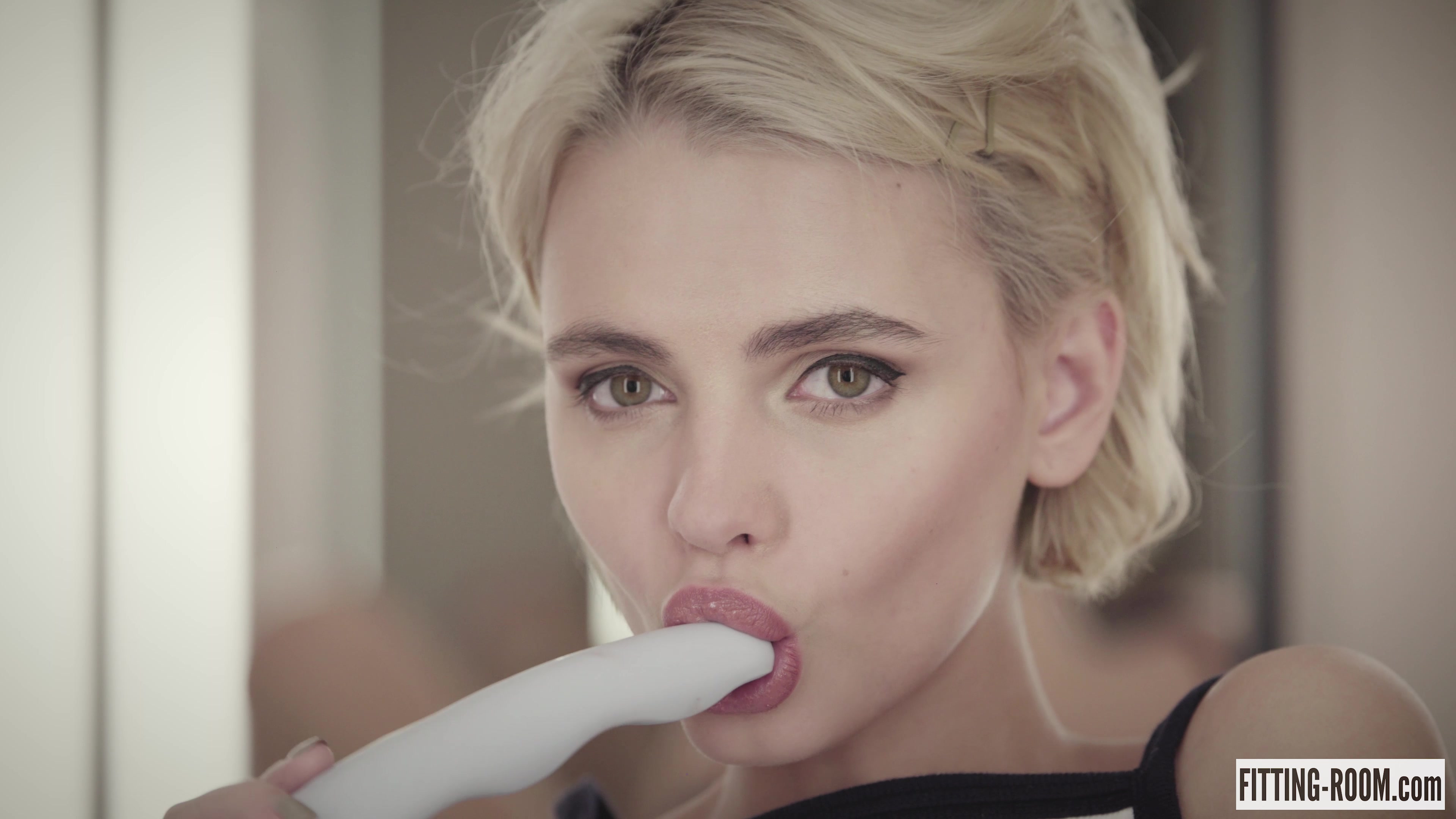 Ariel | Ukrainian Teen Loves Sex